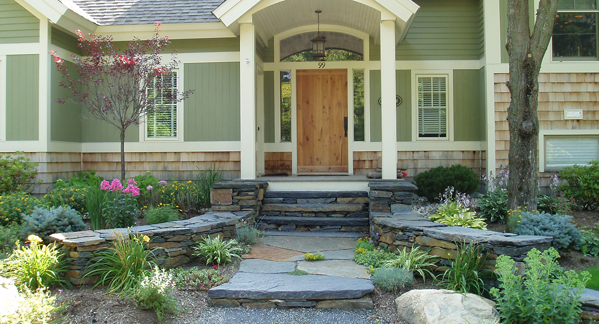 Landscaping and plantings for entryway