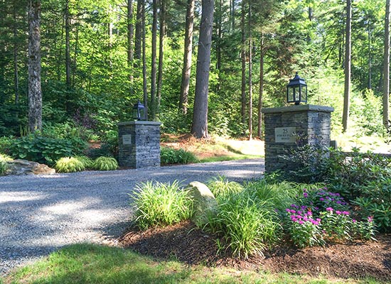 Picture of driveway entrance pillars made of stone